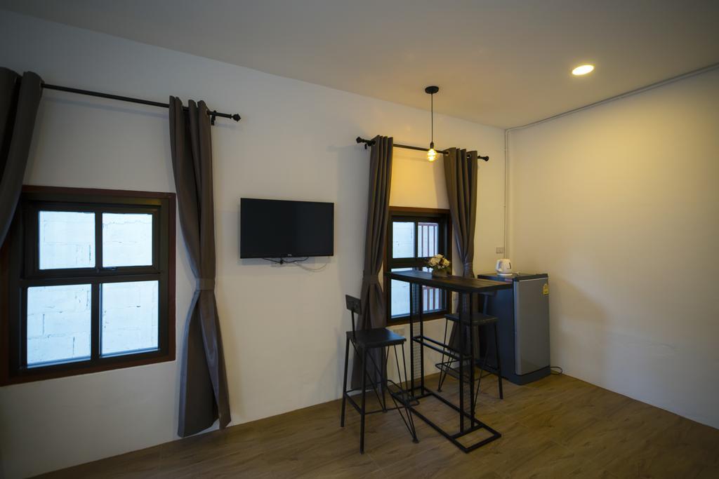 We Chiang Mai Guesthouse 2 ภายนอก รูปภาพ