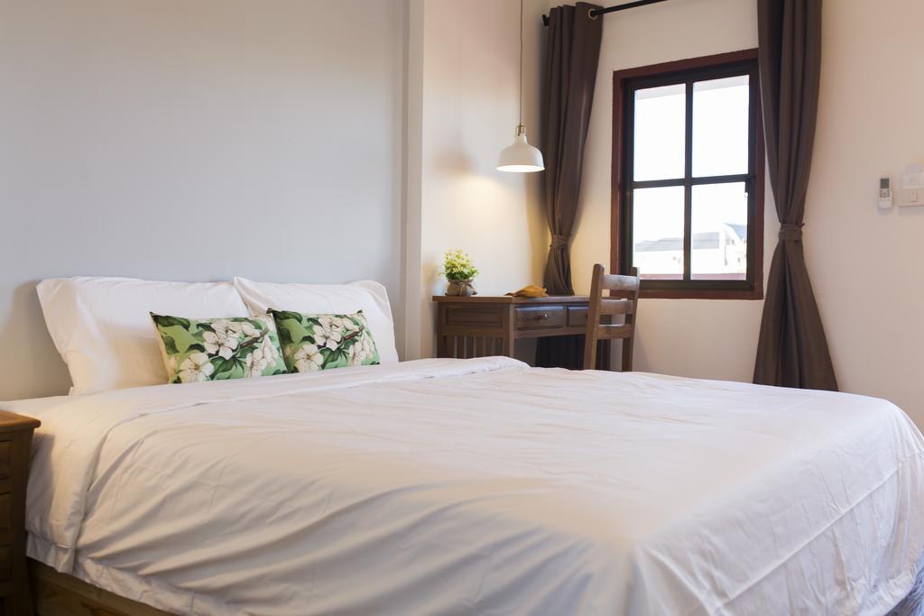 We Chiang Mai Guesthouse 2 ภายนอก รูปภาพ