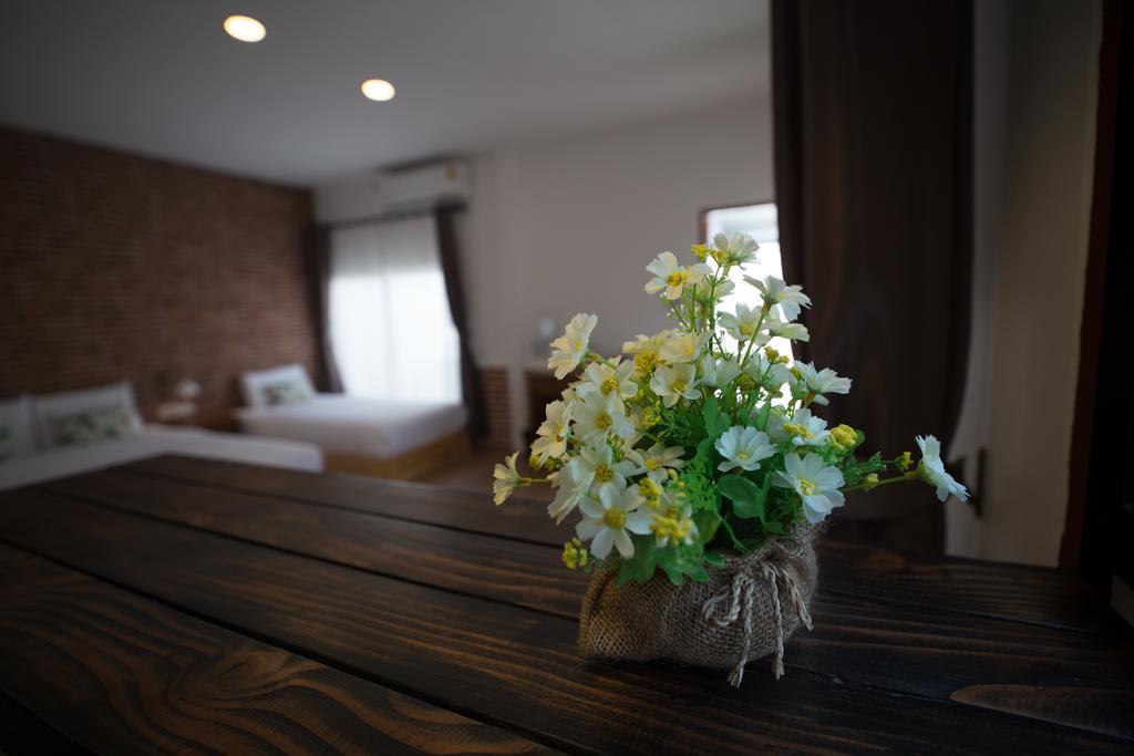 We Chiang Mai Guesthouse 2 ภายนอก รูปภาพ
