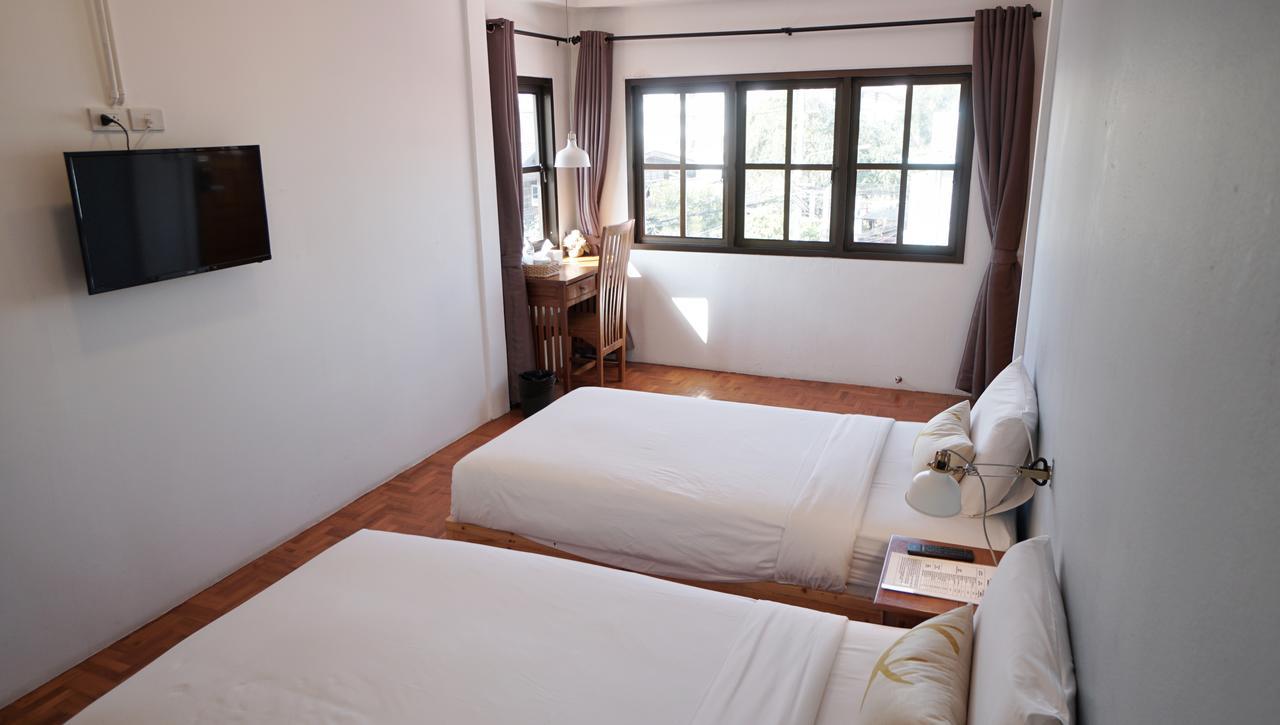 We Chiang Mai Guesthouse 2 ภายนอก รูปภาพ