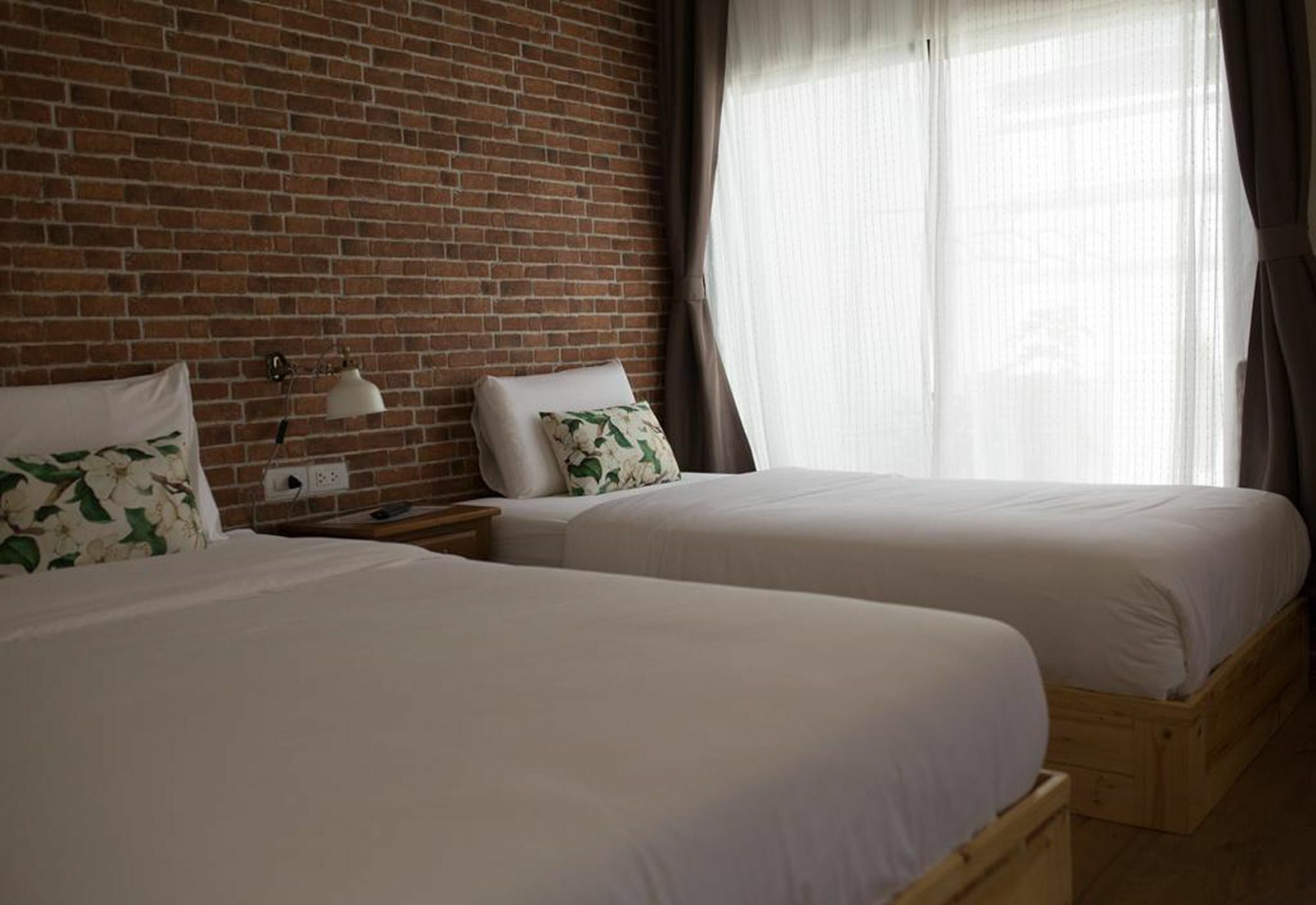 We Chiang Mai Guesthouse 2 ภายนอก รูปภาพ