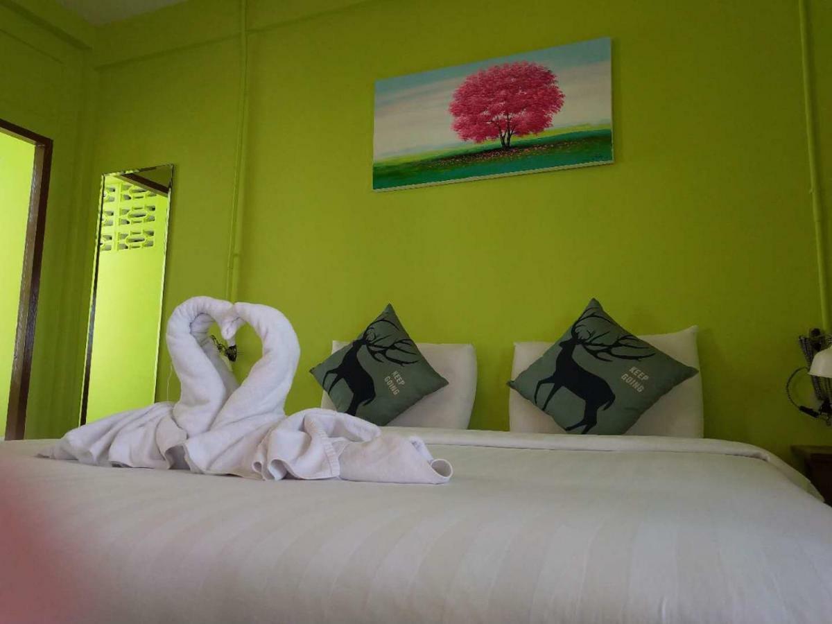 We Chiang Mai Guesthouse 2 ภายนอก รูปภาพ