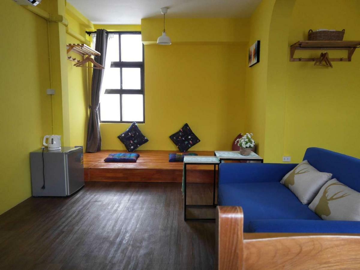 We Chiang Mai Guesthouse 2 ภายนอก รูปภาพ